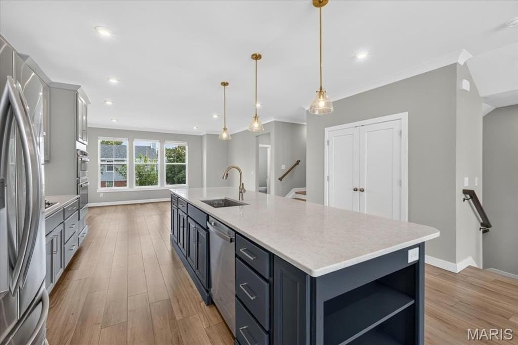 8933 Eager Rd - Photo 7 of 33