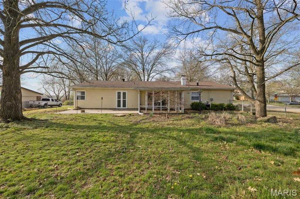 4649 Mcilroy Dr - Photo 4 of 25