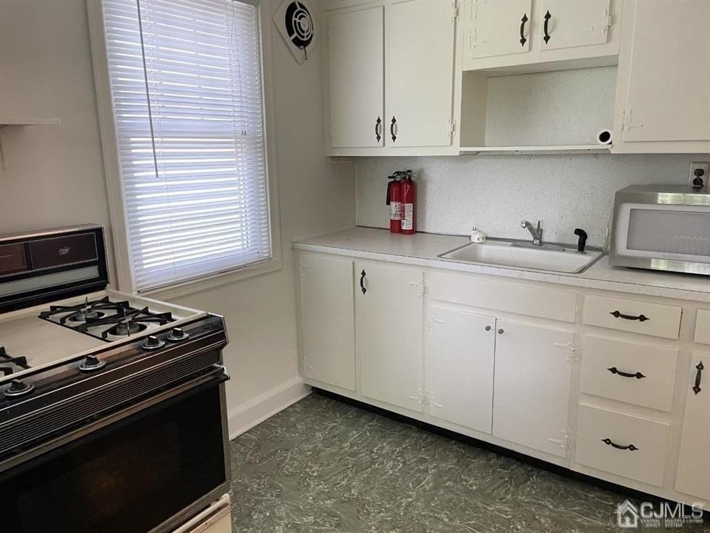 51 Mccoy Ave #2 - Photo 5 of 8