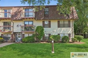 featured image of 138 Orlando St #138