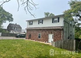 featured image of 4 Sewaren Ave