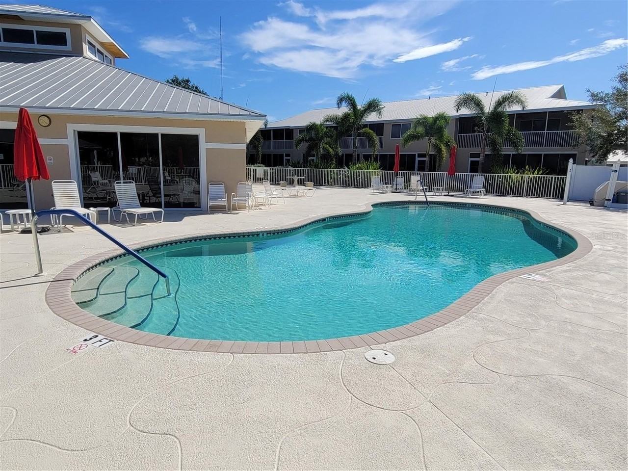 9550 Fiddlers Green Cir #105 - Photo 2 of 37