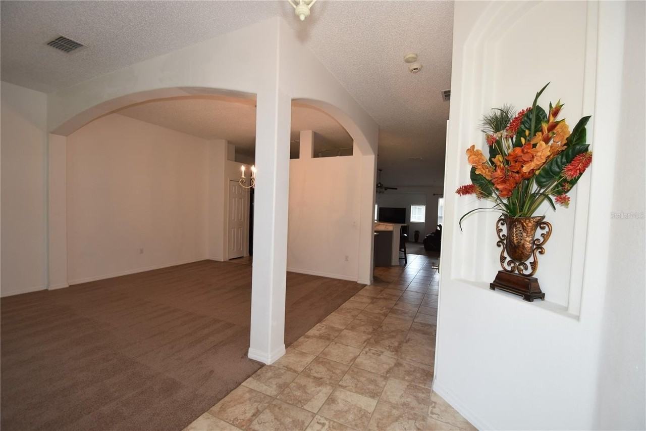 192 Pine Grove Dr - Photo 3 of 47