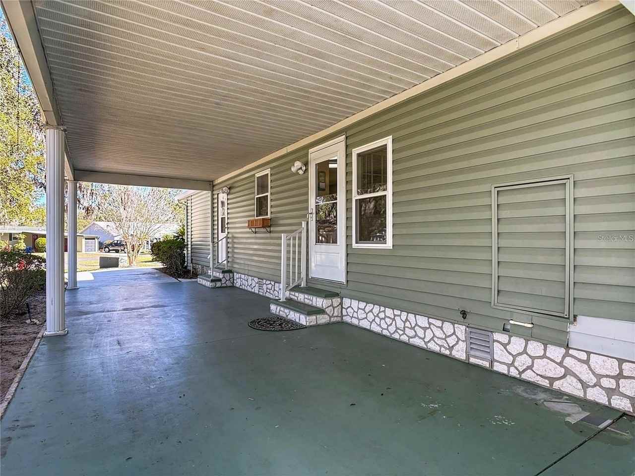 25533 Belle Helene - Photo 2 of 22