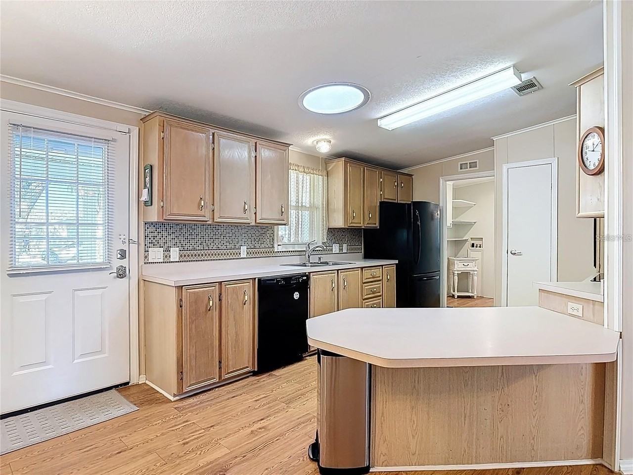 25533 Belle Helene - Photo 4 of 22