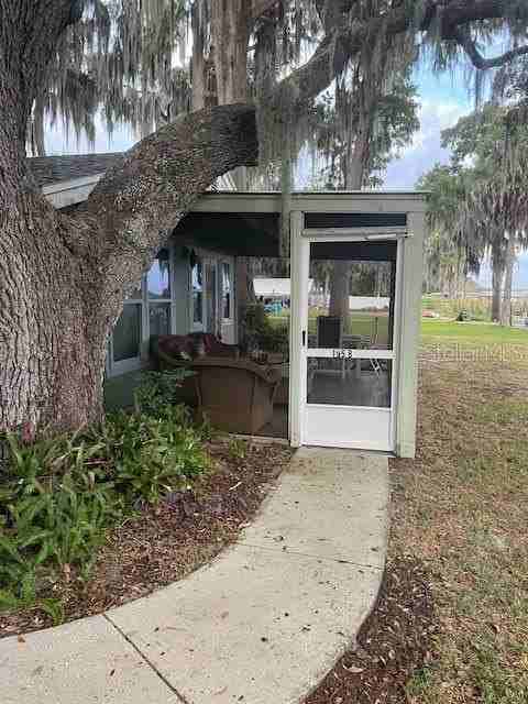 195 Mae St #B - Photo 3 of 10