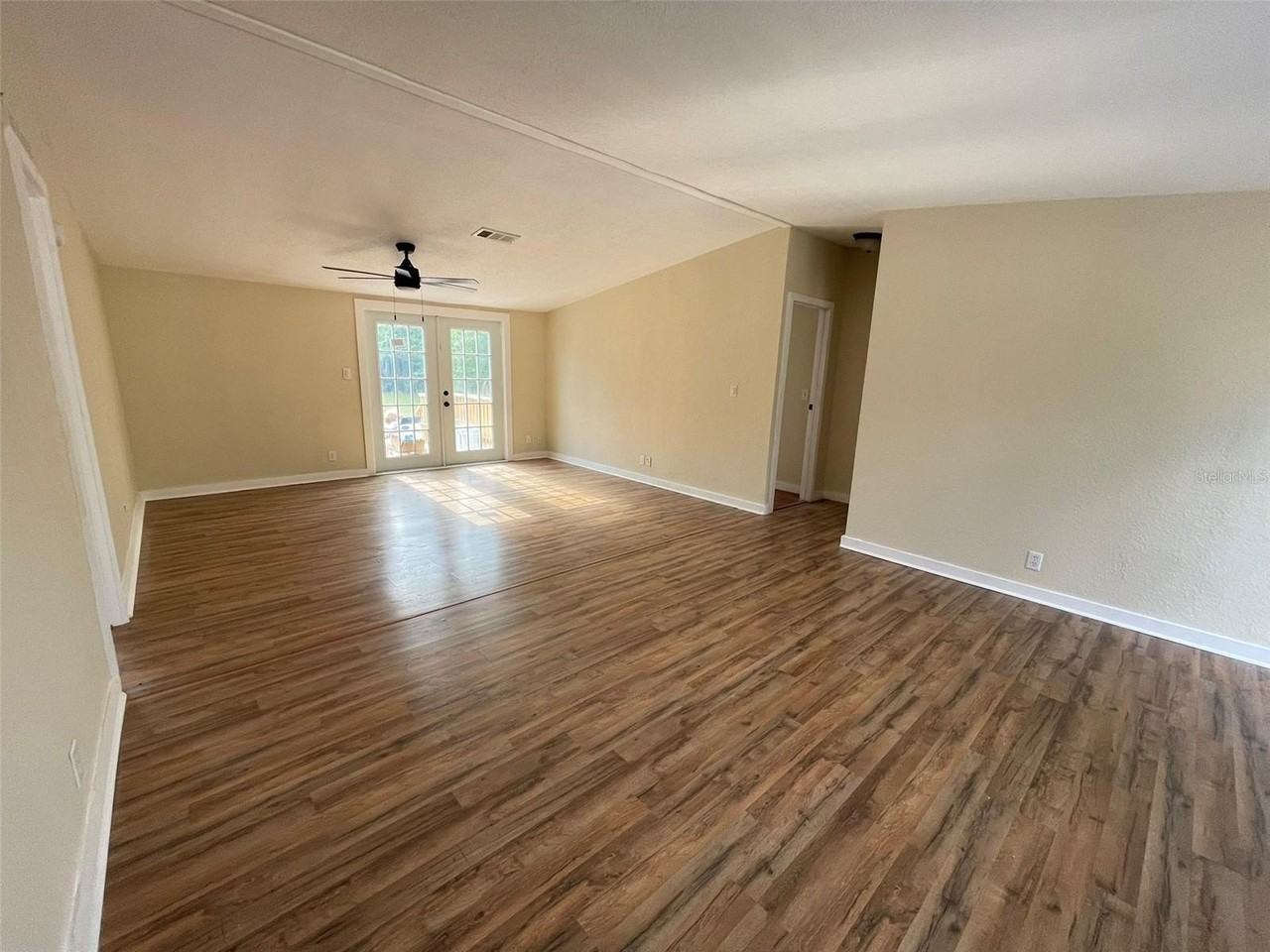 13716 Ne County Road 1471 - Photo 4 of 12