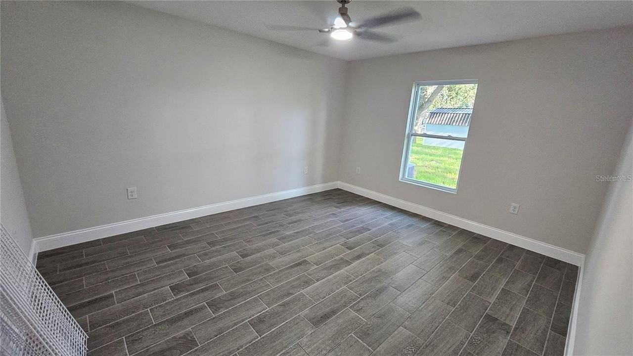 604 Lime Ave - Photo 7 of 16