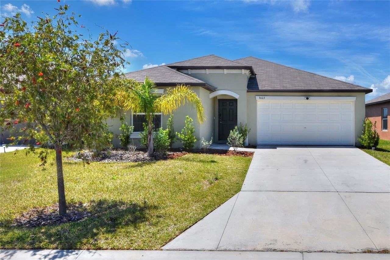 3603 Natural Trace St - Photo 5 of 39