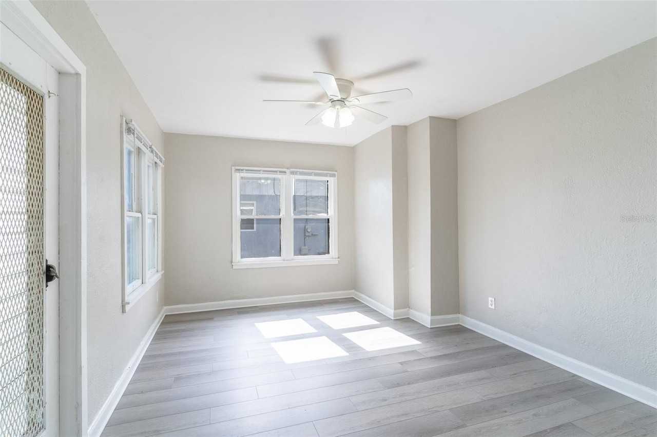 106 Avenue D Sw - Photo 6 of 21