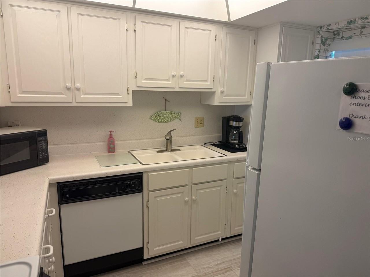 1400 Tarpon Center Dr #202 - Photo 3 of 14
