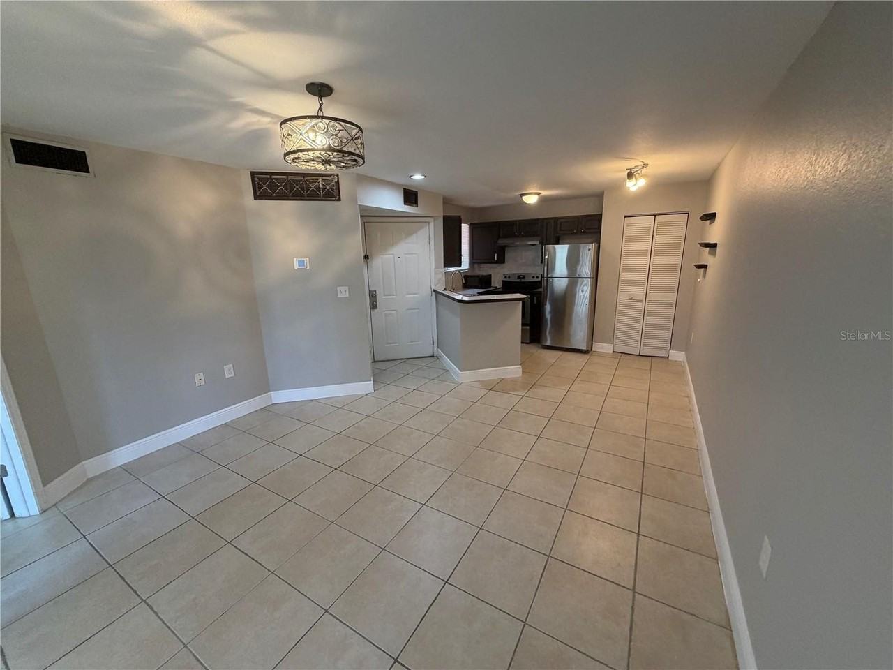 1916 Lake Atriums Cir #28 - Photo 2 of 13