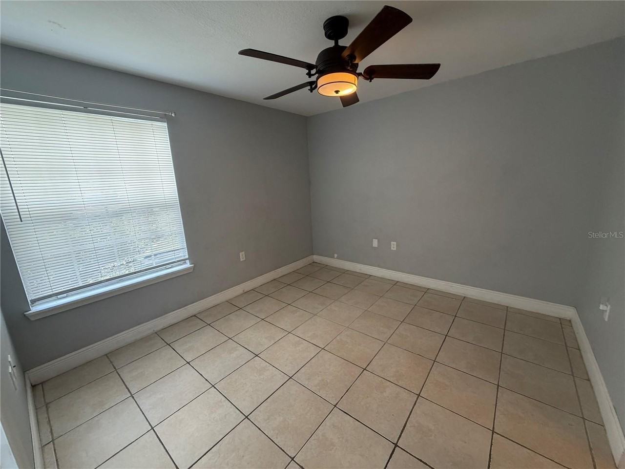 1916 Lake Atriums Cir #28 - Photo 6 of 13
