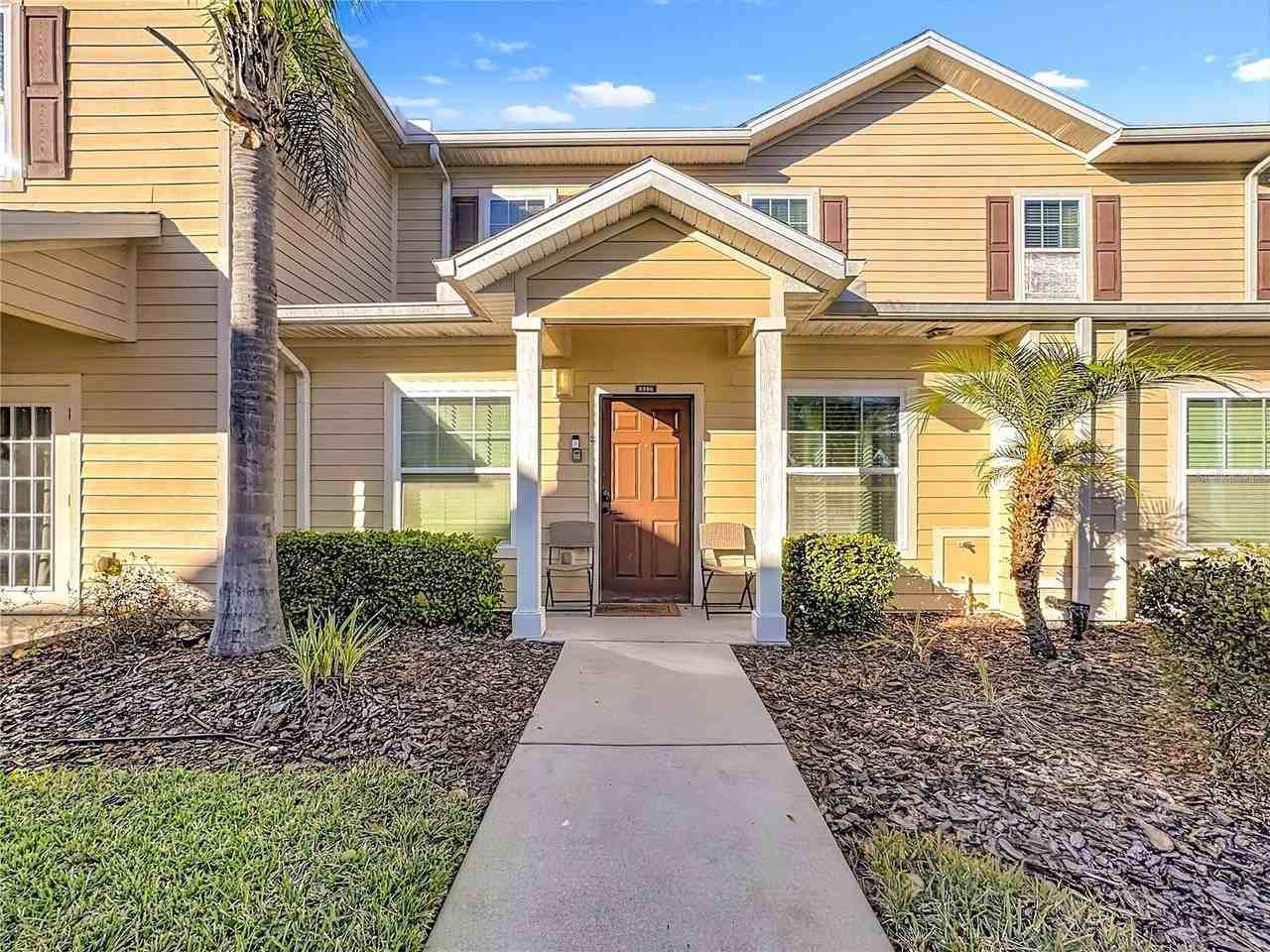 8986 Shine Dr - Photo 2 of 37