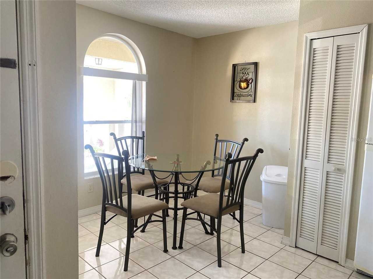 3204 Sabal Palms Ct #B - Photo 5 of 20