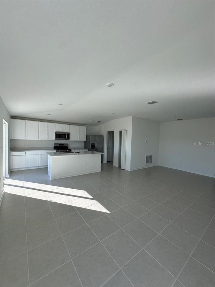 2822 Pennachio Dr - Photo 3 of 12