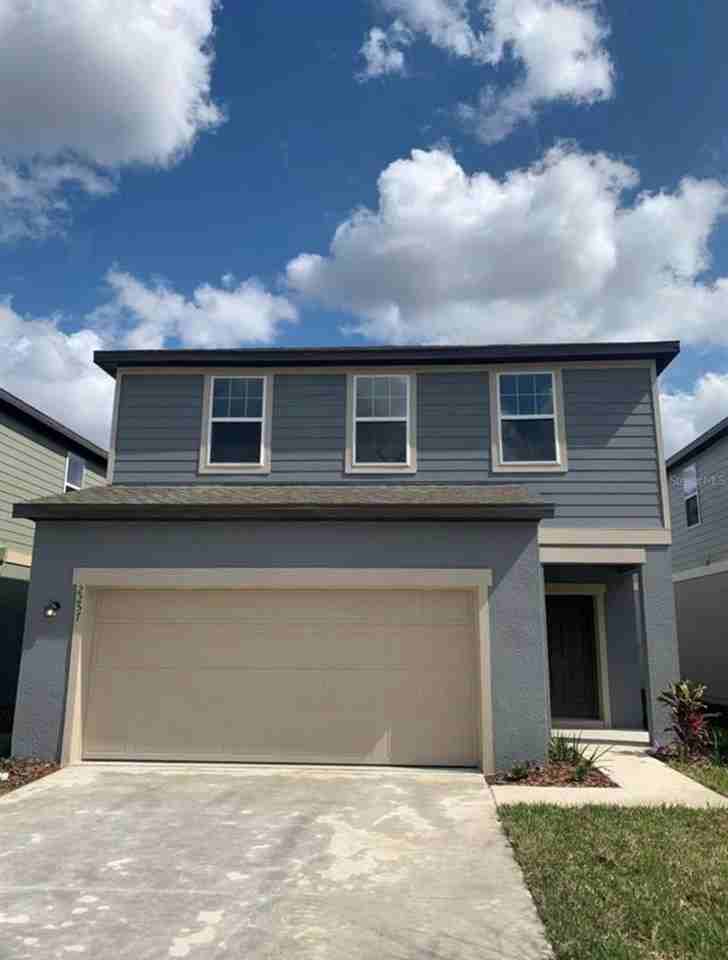 2257 Litchfield Loop