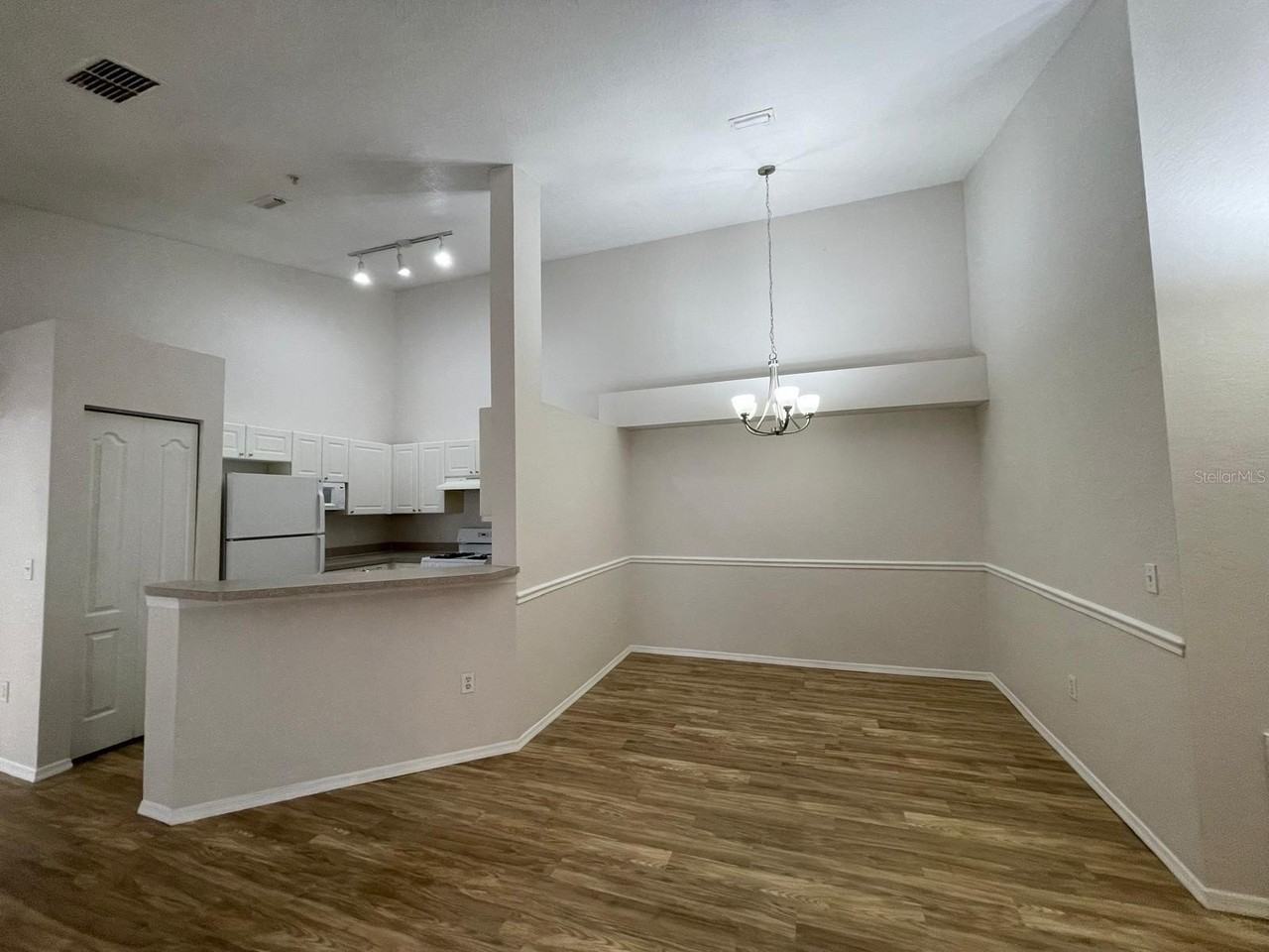 3313 S Kirkman Rd #220 - Photo 6 of 50