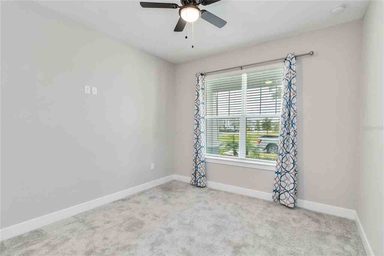 4067 Meandering Bay Dr - Photo 5 of 28