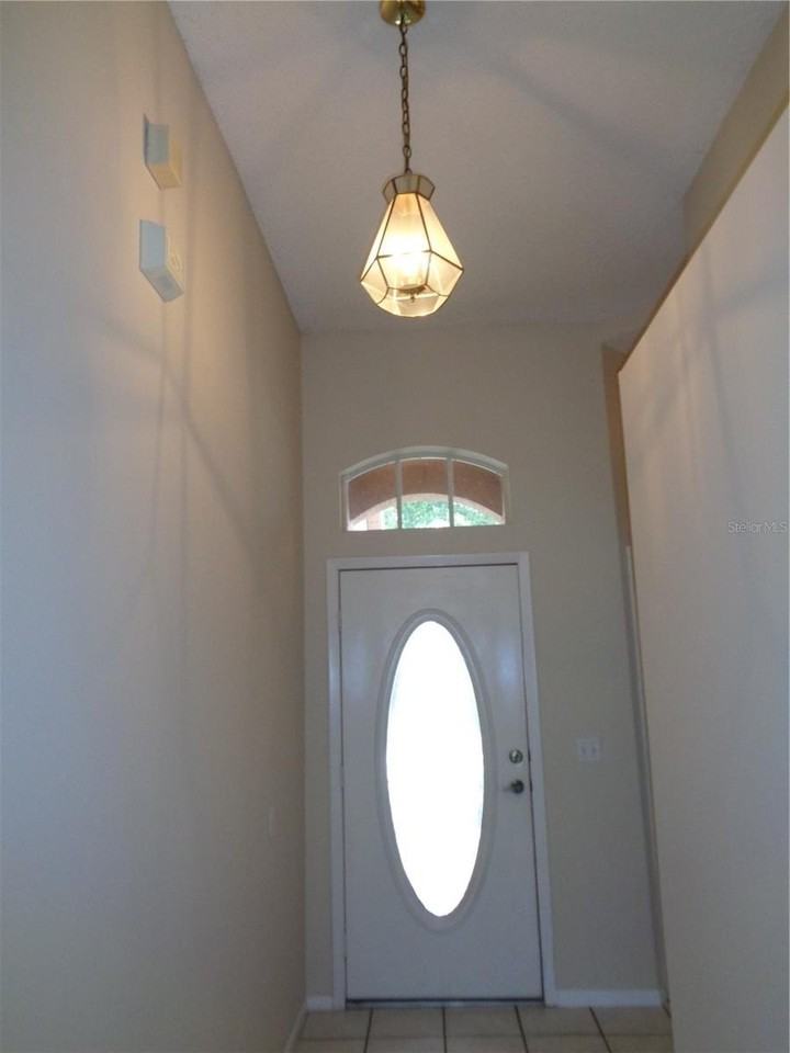 2125 River Park Blvd - Photo 2 of 17