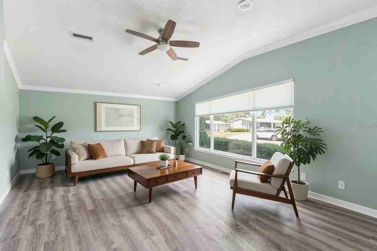 1401 W Schwartz Blvd - Photo 2 of 23