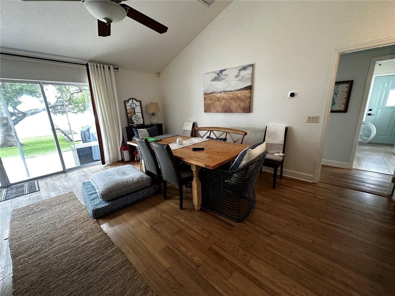 12595 Se Sunset Harbor Rd - Photo 4 of 30