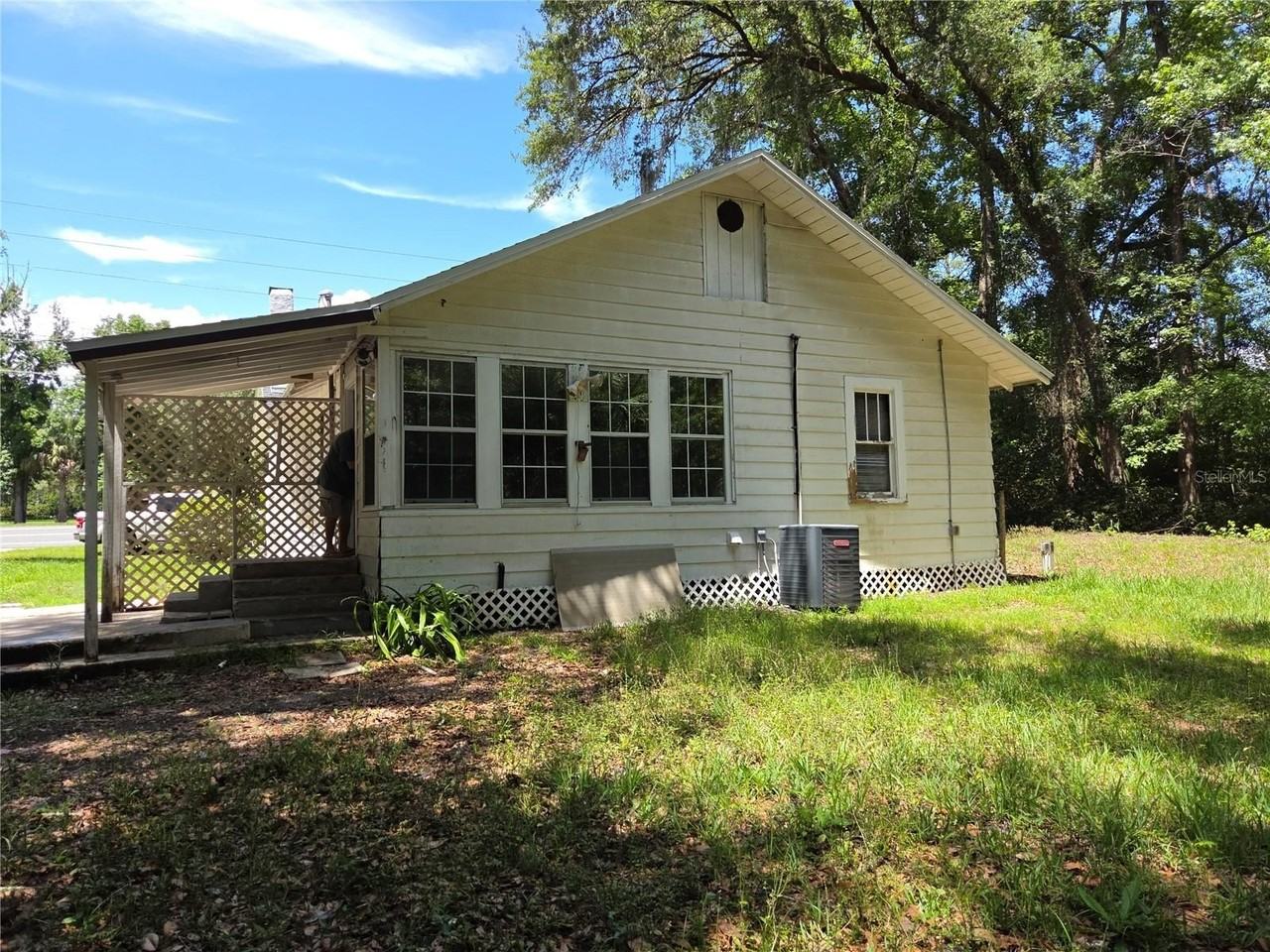 11280 Ne Highway 314 - Photo 2 of 26