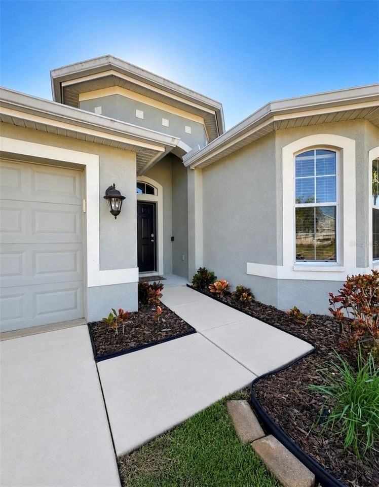 32029 Garden Alcove Loop - Photo 2 of 10