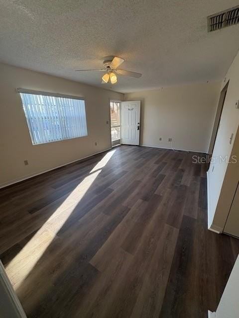 5607 67th Ave N #314 - Photo 4 of 25