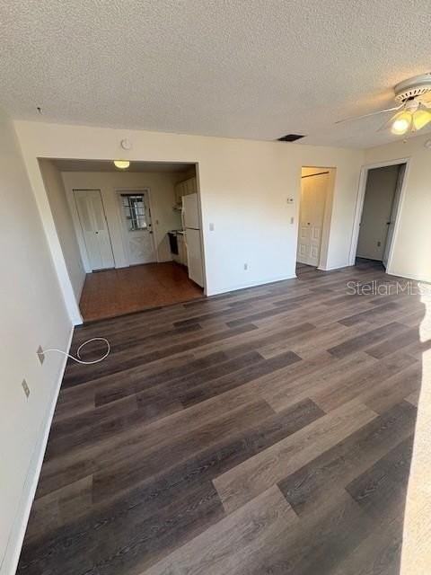 5607 67th Ave N #314 - Photo 6 of 25