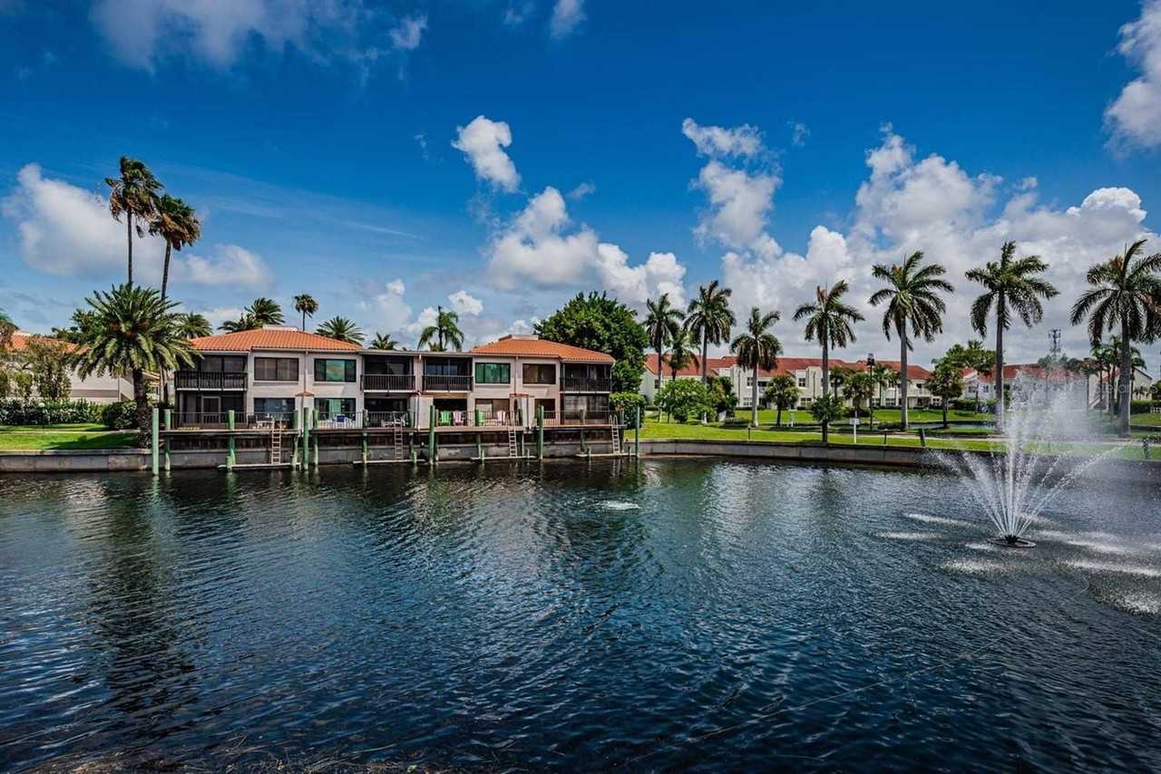 6294 Bahia Del Mar Cir #114