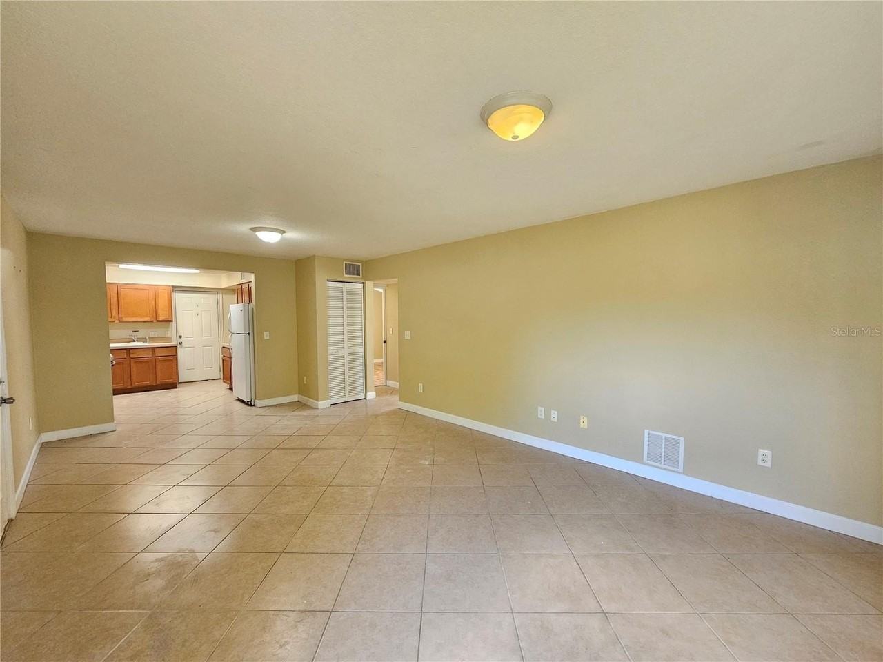 1365 Drew St #102 - Photo 4 of 17