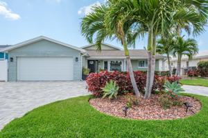 featured image of 11400 8th St E
