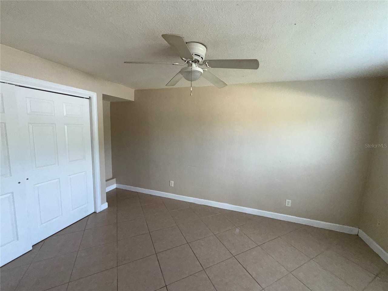 117 N Evergreen Ave #105 - Photo 6 of 7
