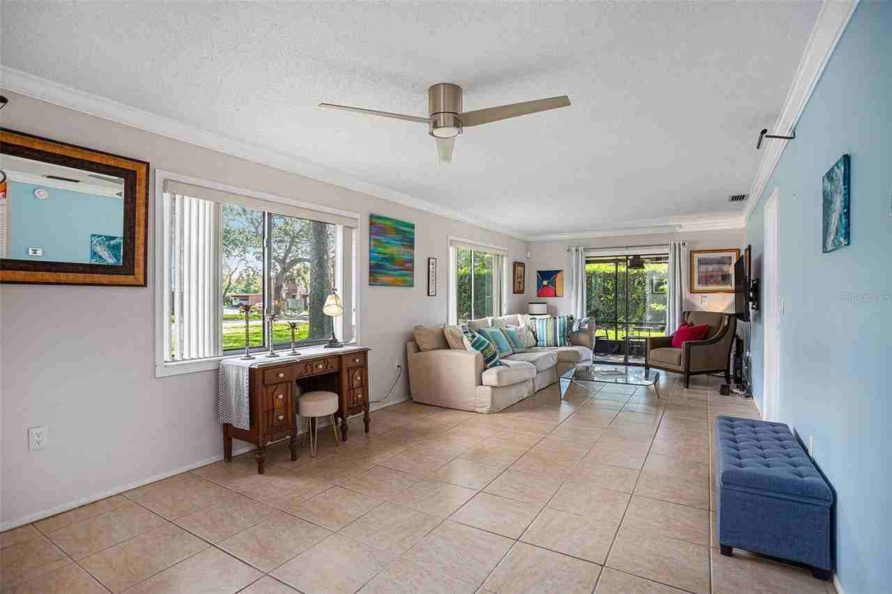 600 Summerhill Ct #A - Photo 4 of 31