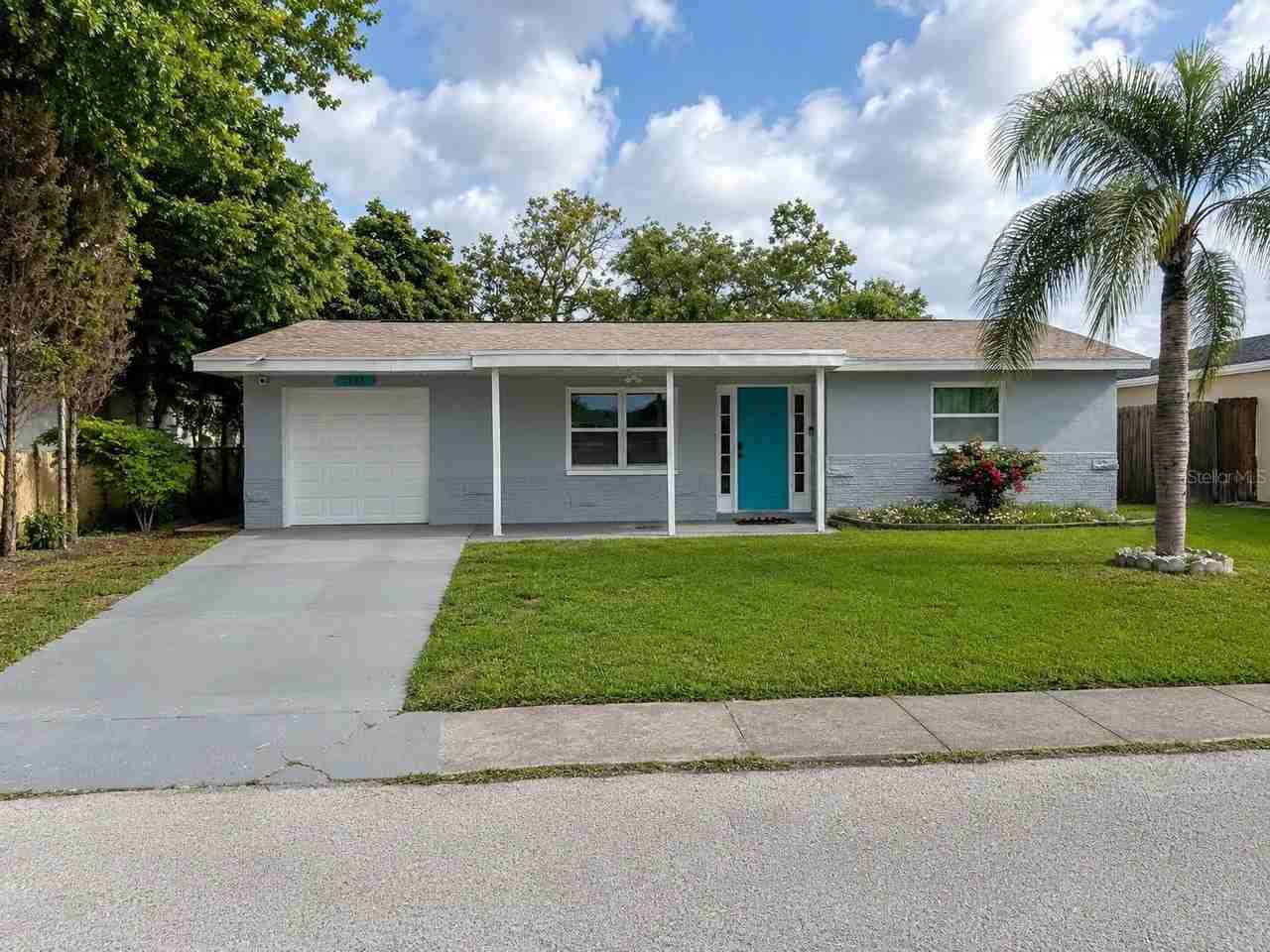 7325 Ivanhoe Dr