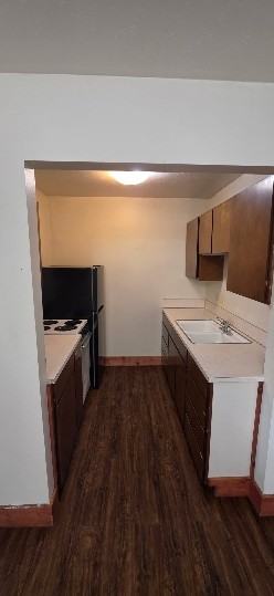1278 Mound Ave - Photo 4 of 10