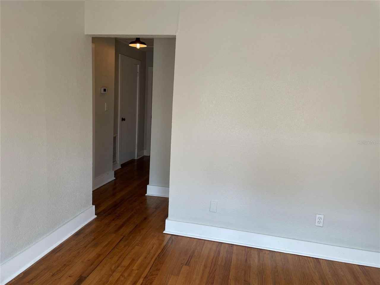 1517 E Ellicott St - Photo 6 of 34