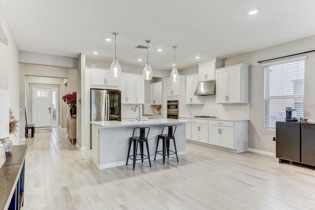 33886 Landsman Loop - Photo 4 of 35