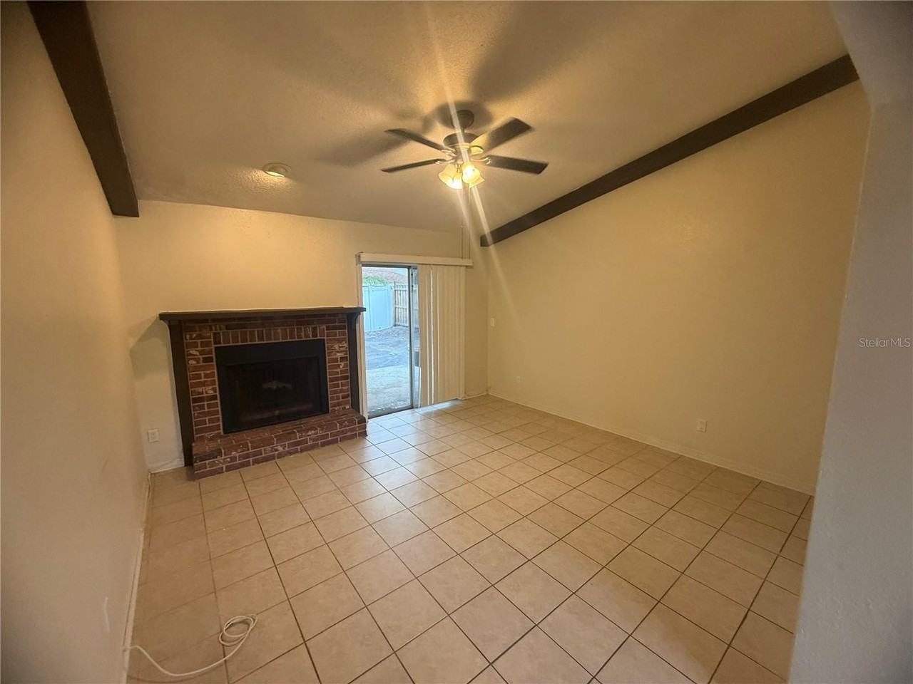 5118 Letitia Ct - Photo 5 of 20