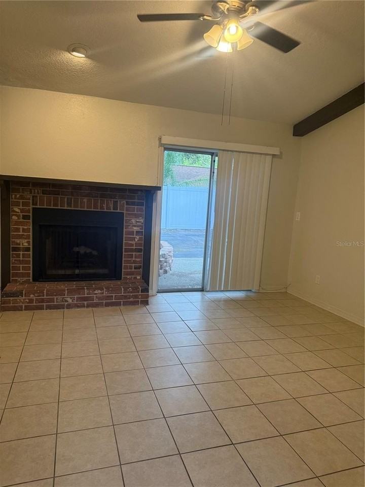 5118 Letitia Ct - Photo 6 of 20