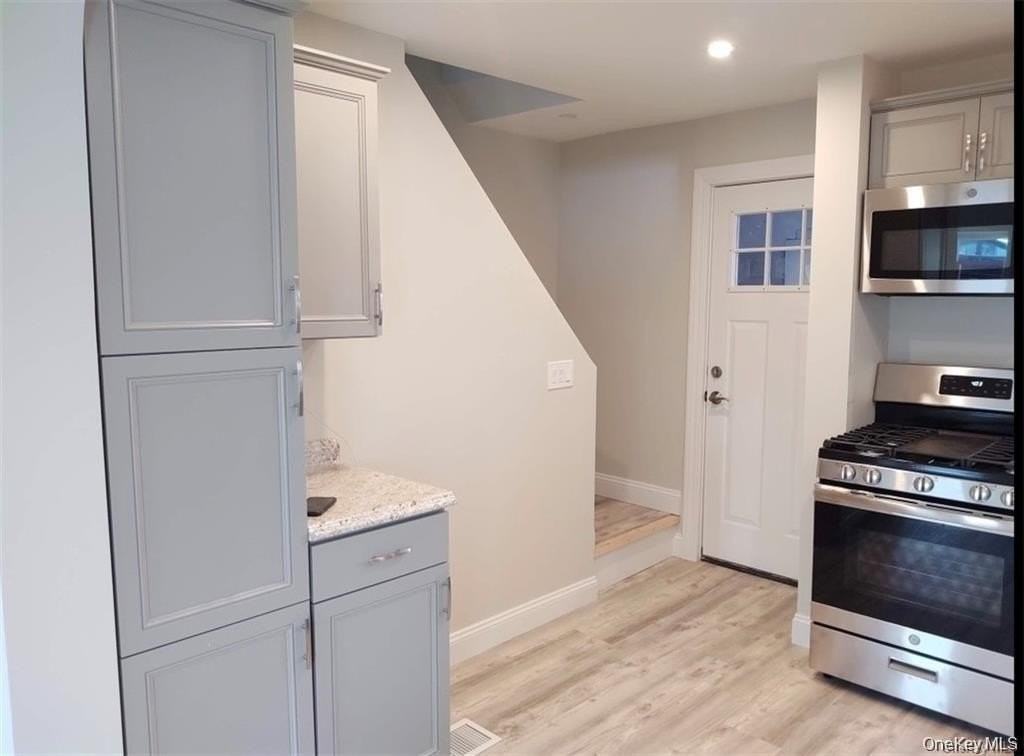 22 Center St #1 - Photo 5 of 13