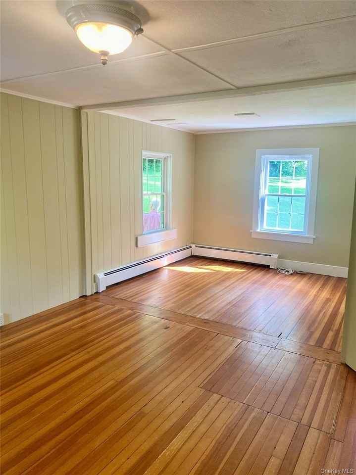 504A Camby Rd - Photo 2 of 20