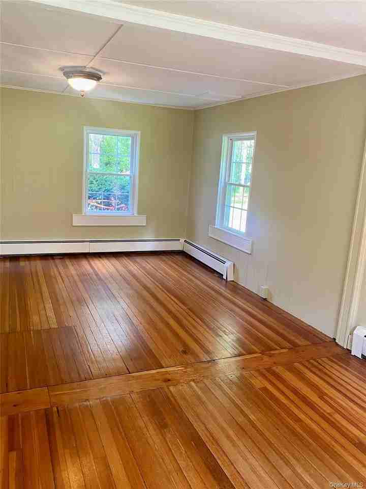 504A Camby Rd - Photo 5 of 20