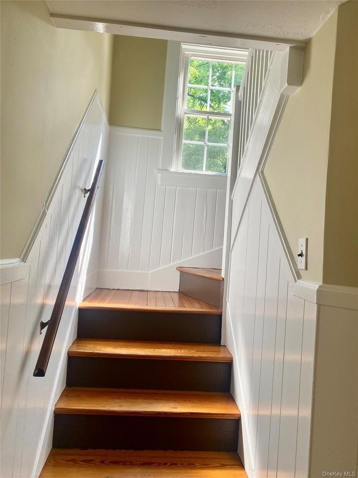 504A Camby Rd - Photo 6 of 20