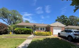 1498 Kew Ave - Photo 1 of 1