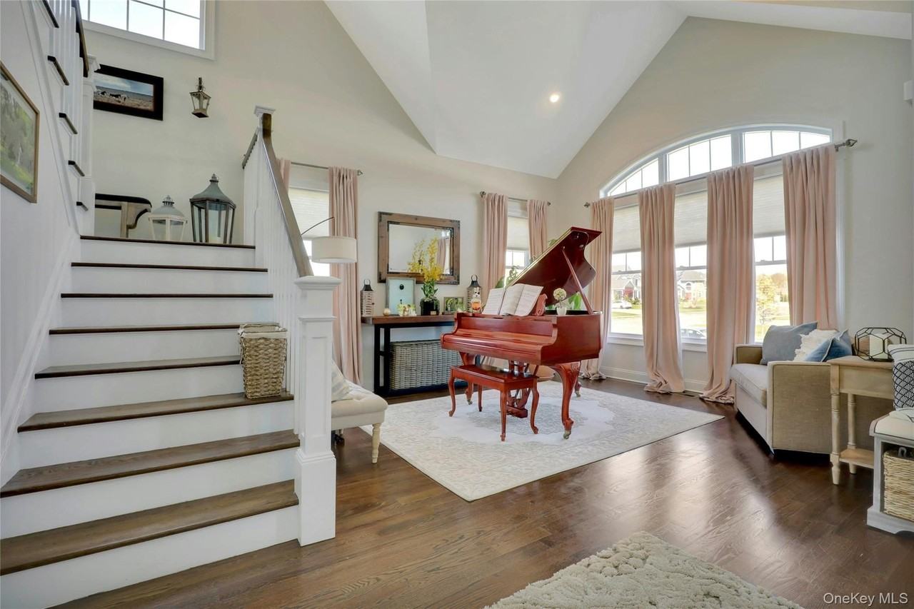 27 Country View Ln - Photo 6 of 34