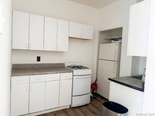 24410 Jericho Tpke - Photo 5 of 7