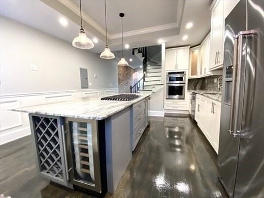 209 Green St #2 - Photo 7 of 13