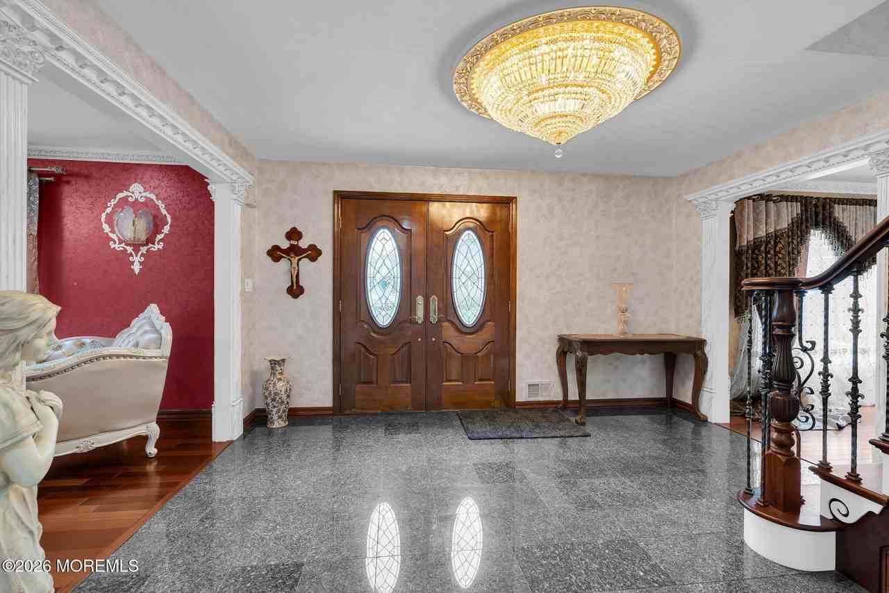 30 Scott Dr - Photo 4 of 34